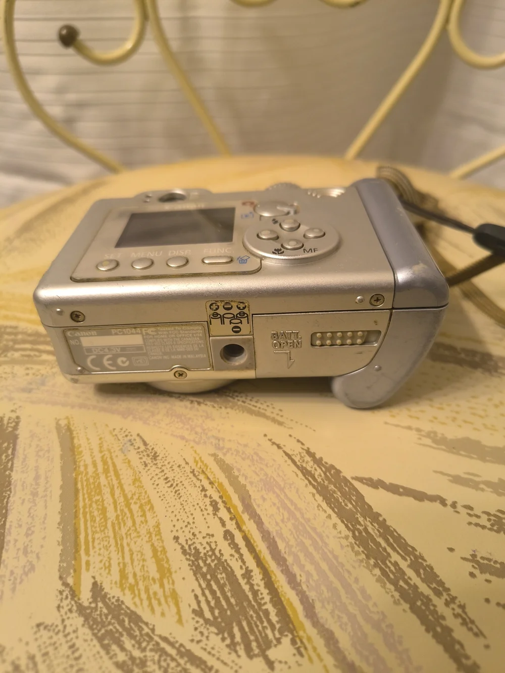 Canon Silver Digital Camera with Wrist Strap For Parts Only